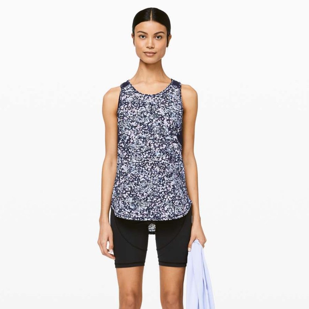 💙 Lululemon Sculpt Tank II in Floral‎ Spritz Multi
